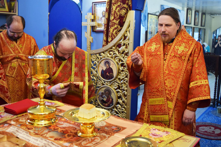 Североморская епархия. Североморск епархия официальный. Храм за пазухой. Игумен Никодим Коливатов.