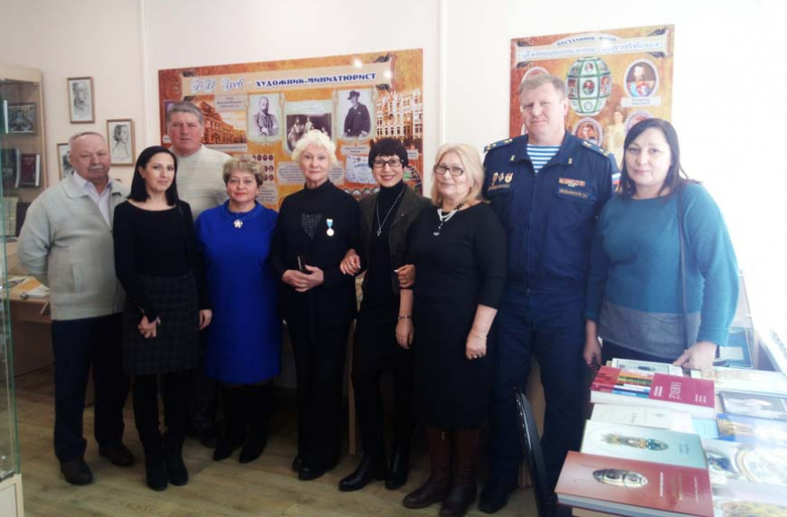 28 января 2018 г. Фото на память: в центре Кларина Шадько и Наталья Гудень 28 января 2018 г. Фото на память: в центре Кларина Шадько и Наталья Гудень