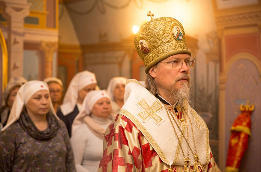 Настоятель храма Святой Елисаветы владыка Марк отслужил Божественную литургию. 13 мая 2018 г. Настоятель храма Святой Елисаветы владыка Марк отслужил Божественную литургию. 13 мая 2018 г.