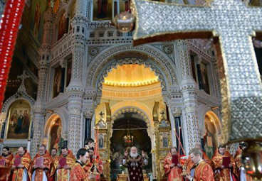 Богослужение в Храме Христа Спасителя. Фото: РИА Новости, Сергей Пятаков