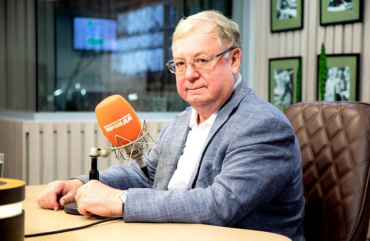 Экс-премьер России Сергей Степашин. Фото - Оксана ЗУЙКО.