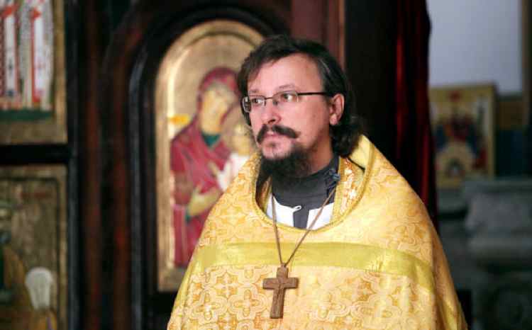 Отец Арсений