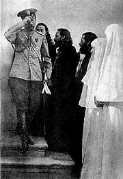 Николай II в Марфо-Мариинской обители