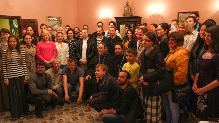 b_1441658303.jpg b_1441658303.jpg