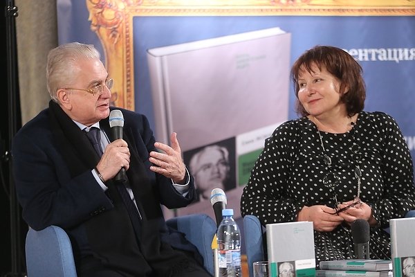 2_86757198.jpg 2_86757198.jpg